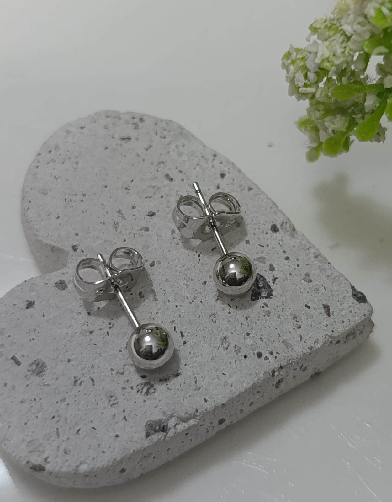 Arete Bolita Plata Pequeño
